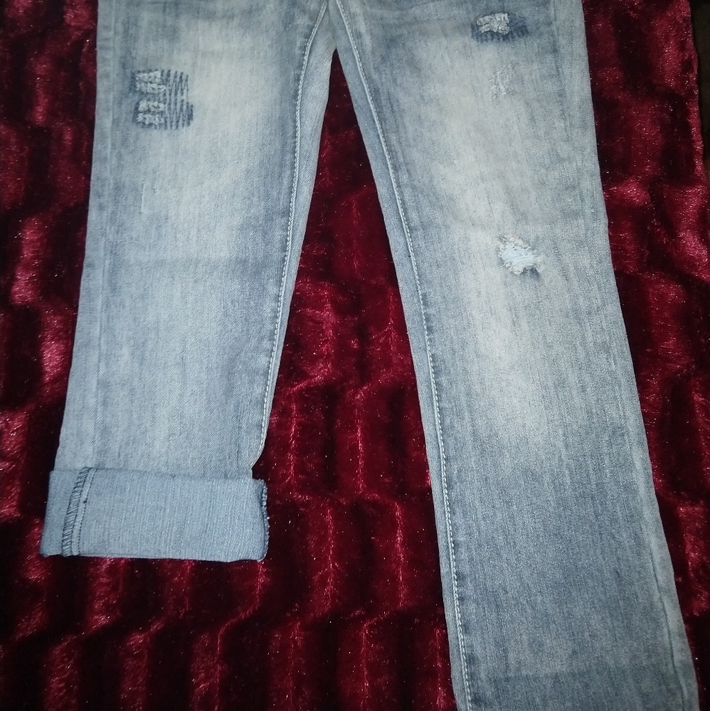 BONGO Capris💜 - Picture 3 of 4
